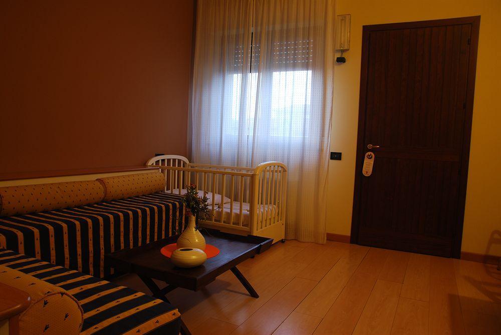 Nuovo Hotel Vigevano Buitenkant foto