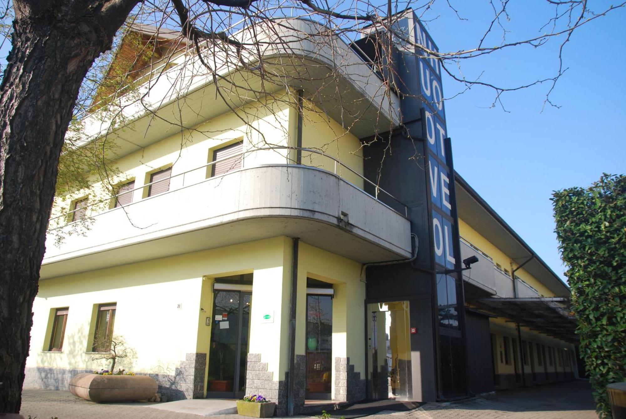 Nuovo Hotel Vigevano Buitenkant foto