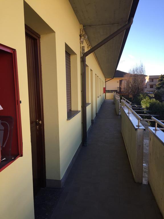 Nuovo Hotel Vigevano Buitenkant foto